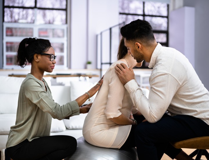 doula with parents